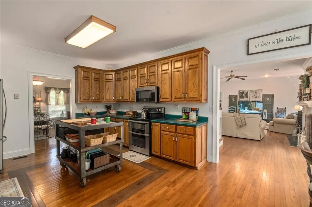 2221 Brush Creek DR Colbert, GA 30628