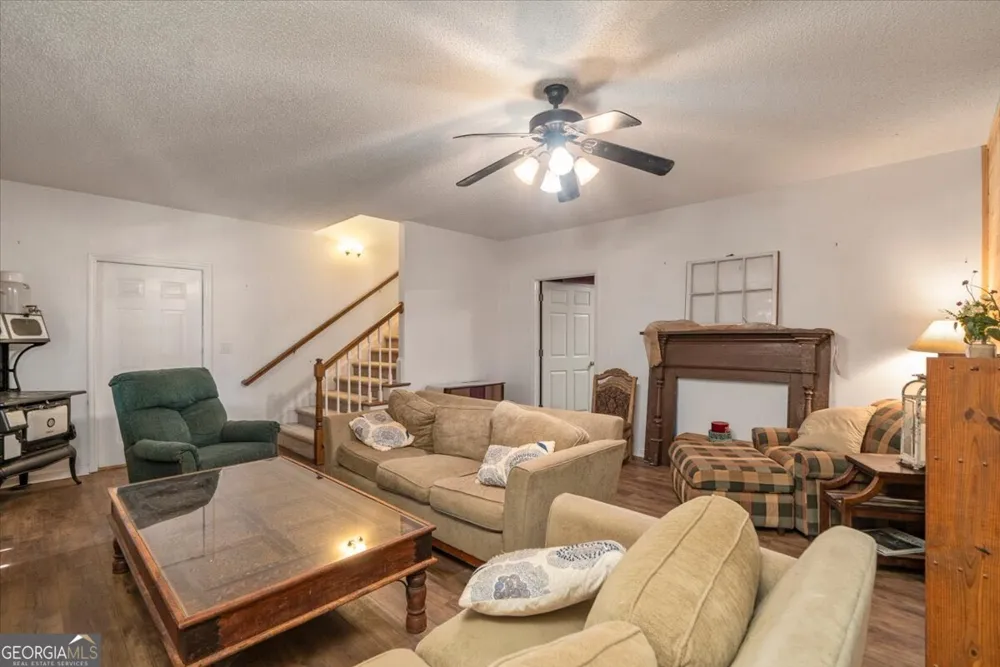 2221 Brush Creek DR Colbert, GA 30628