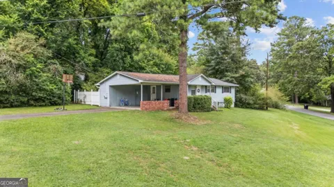 111 Friar Tuck RD NE