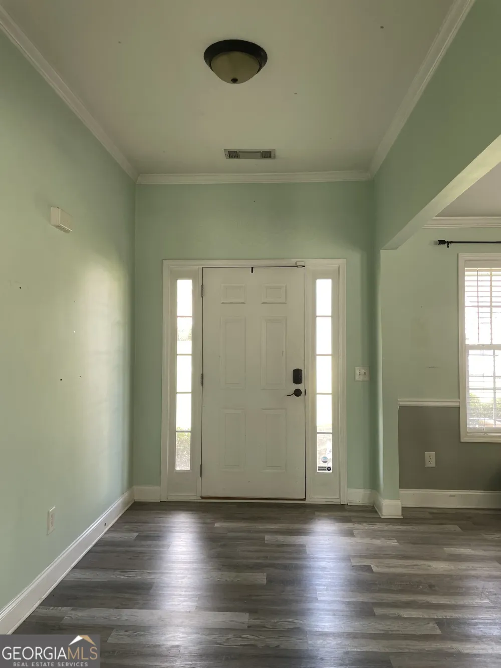109 Presidential LN Statham, GA 30666