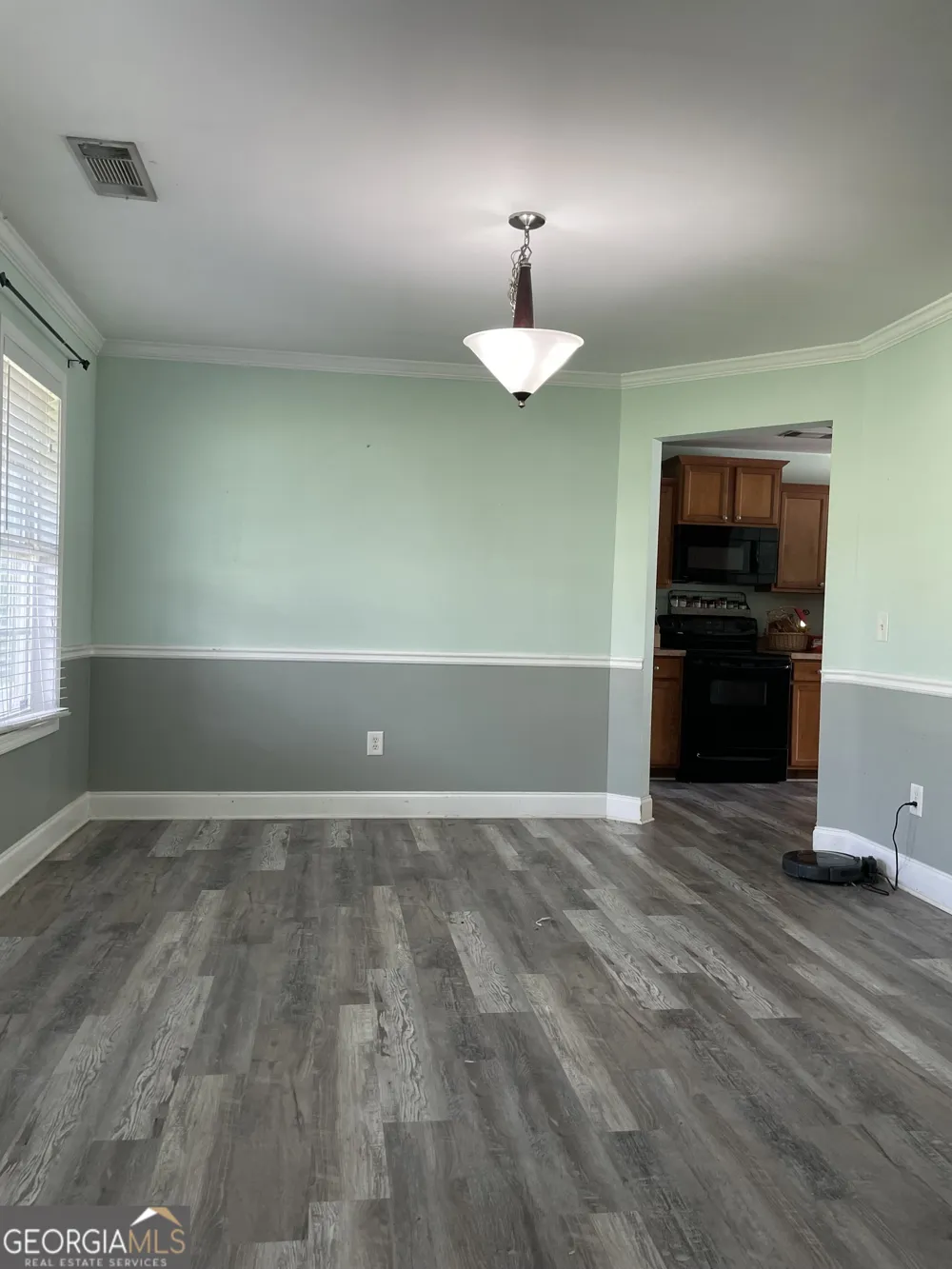 109 Presidential LN Statham, GA 30666