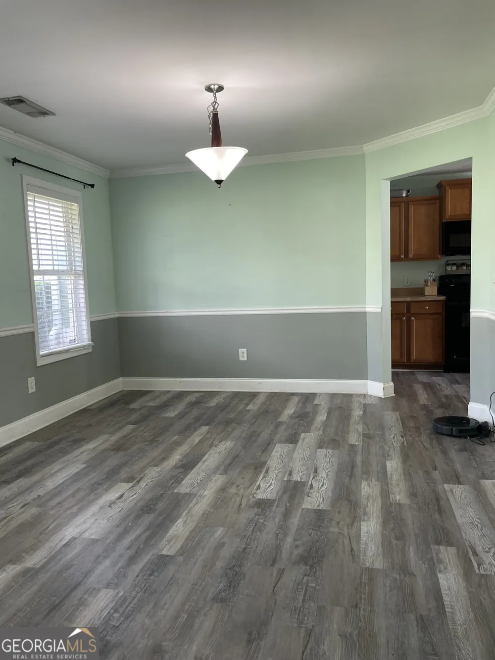 109 Presidential LN Statham, GA 30666
