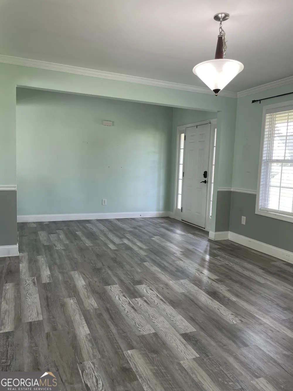109 Presidential LN Statham, GA 30666