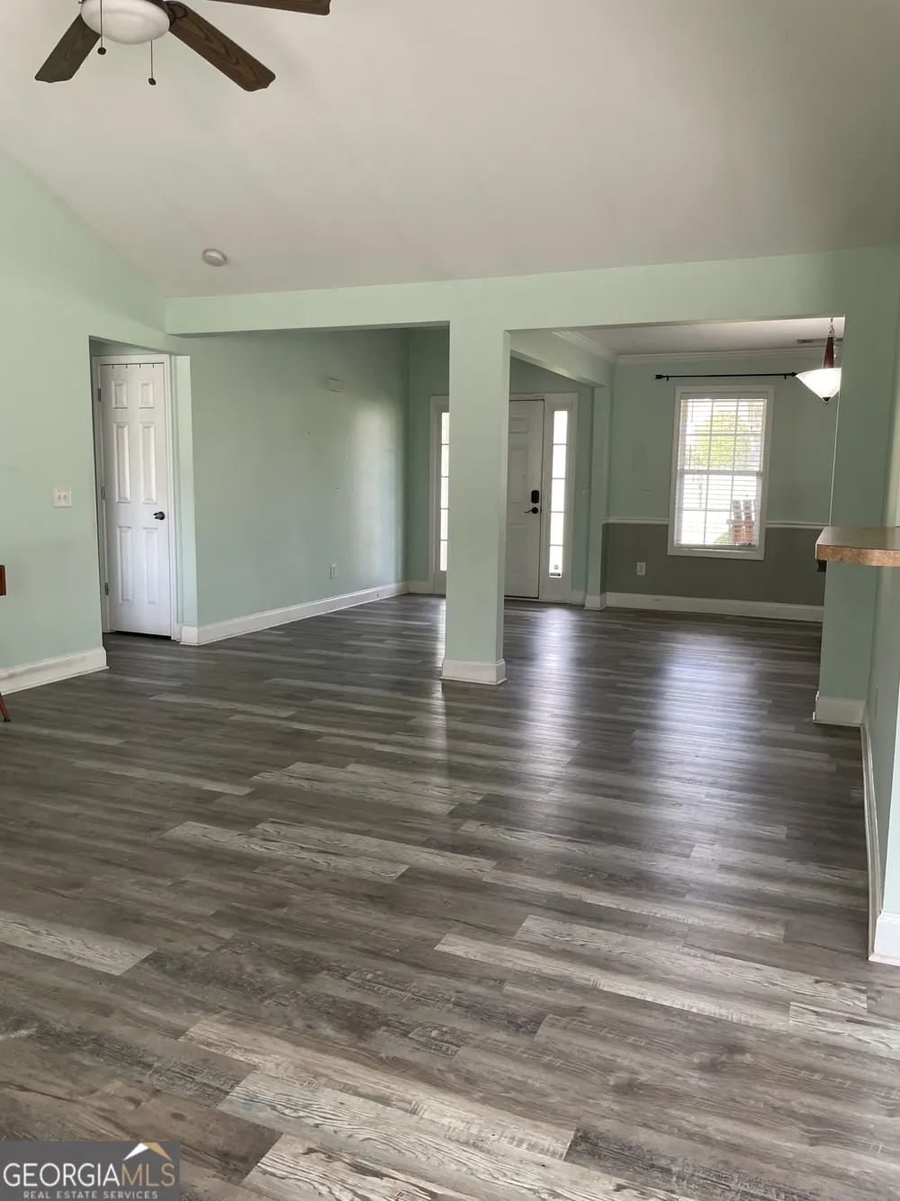 109 Presidential LN Statham, GA 30666