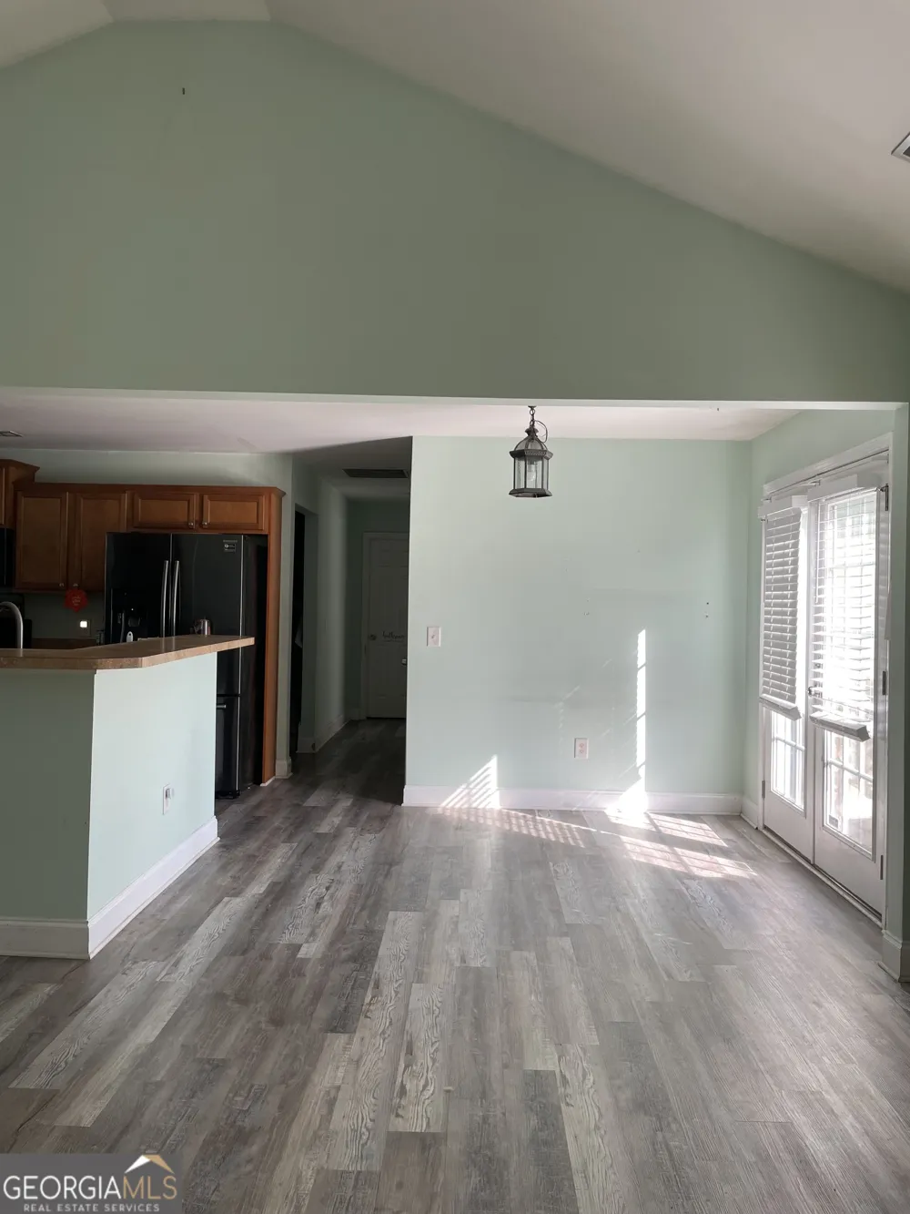 109 Presidential LN Statham, GA 30666