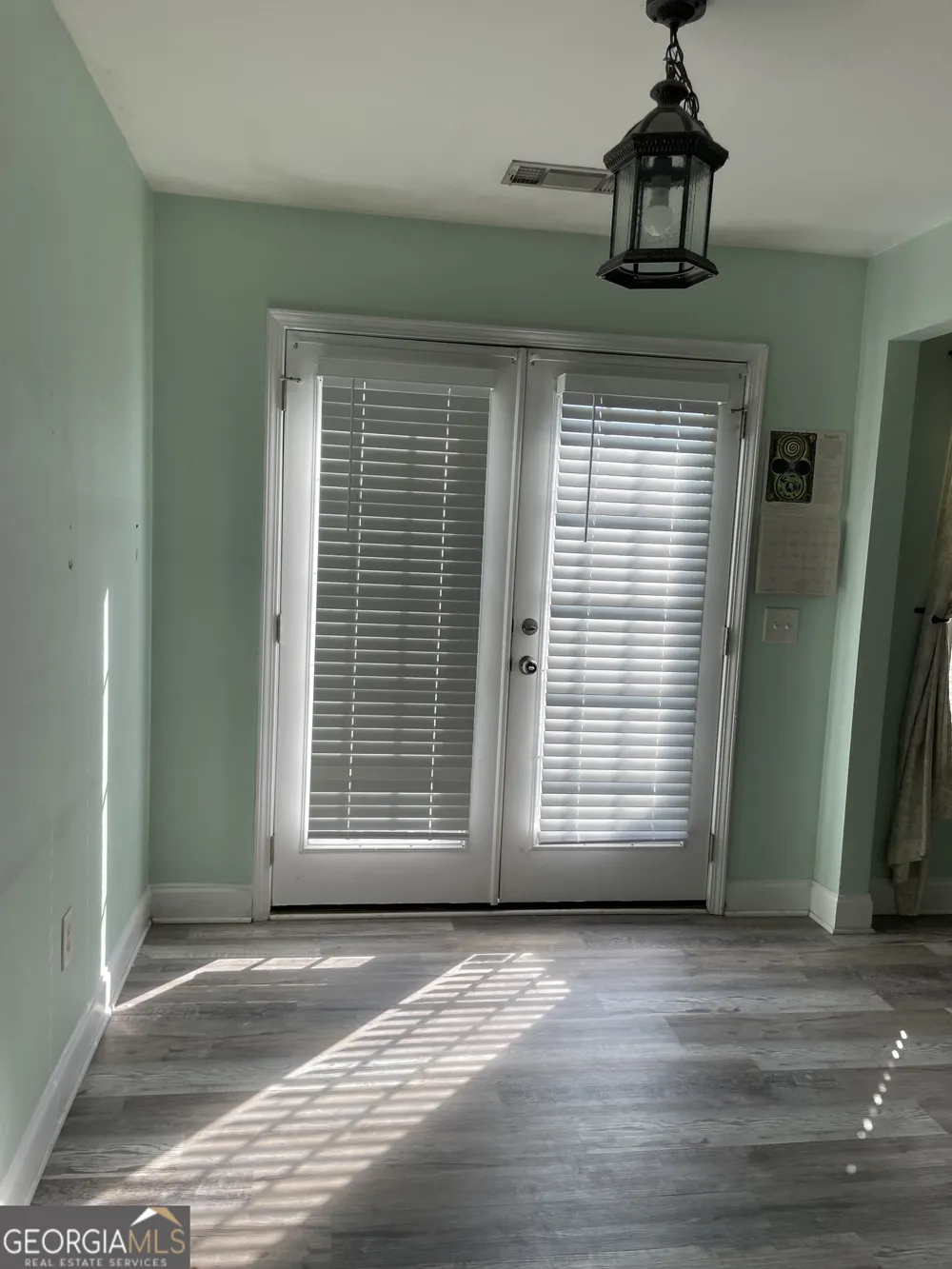 109 Presidential LN Statham, GA 30666