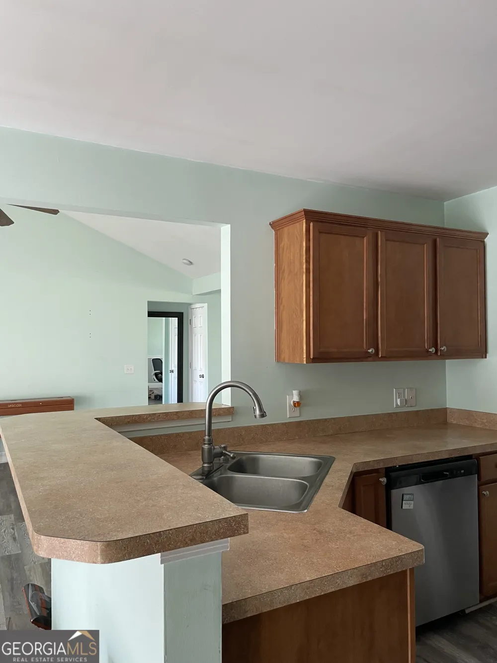 109 Presidential LN Statham, GA 30666