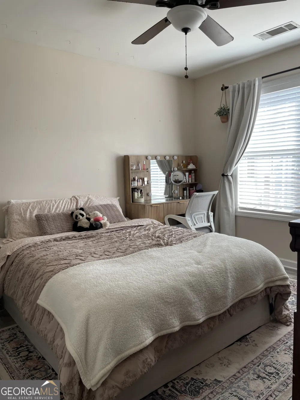 109 Presidential LN Statham, GA 30666