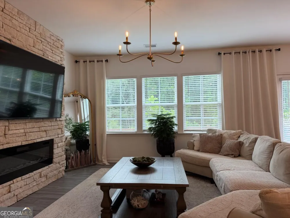 3046 Stockholm WAY Suwanee, GA 30024