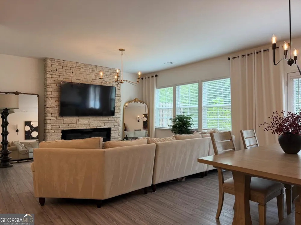 3046 Stockholm WAY Suwanee, GA 30024