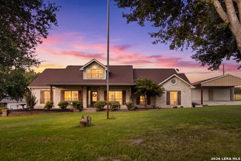1413 Country Hills Drive