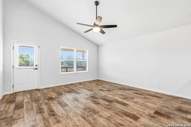 828 RIVER STA Cibolo, TX 78108