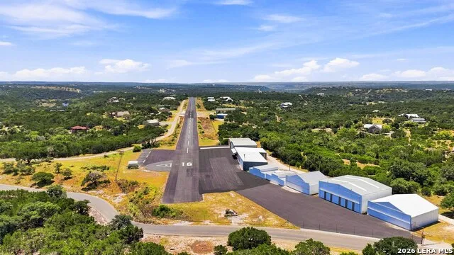 160 LIVE OAK LN Kerrville, TX 78028