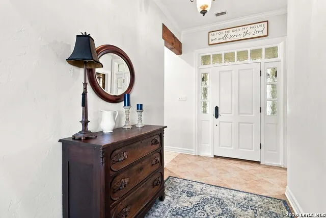160 LIVE OAK LN Kerrville, TX 78028