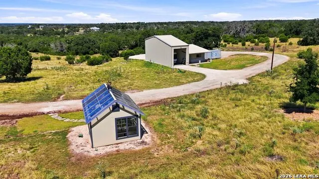 160 LIVE OAK LN Kerrville, TX 78028