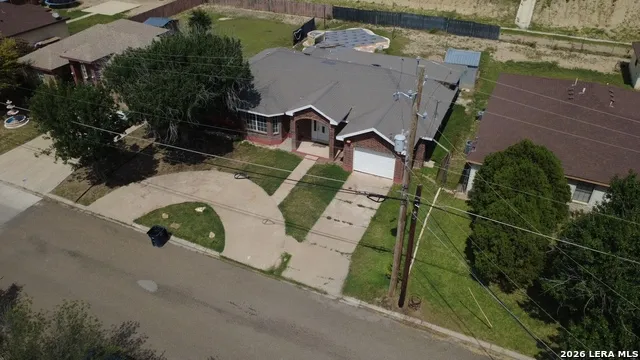 346 Falcon Eagle Pass, TX 78852