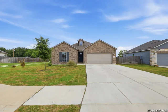 426 Axis Cibolo, TX 78108