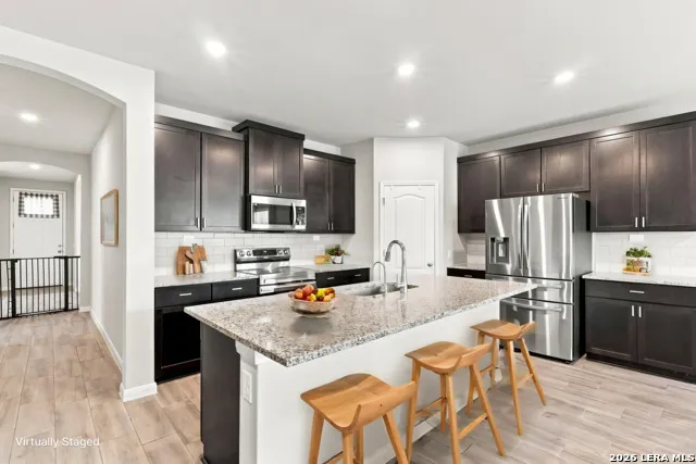 426 Axis Cibolo, TX 78108