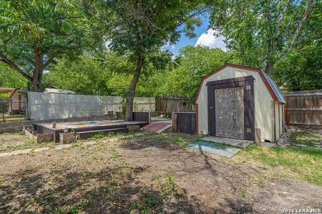 325 MARYLAND ST San Antonio, TX 78203