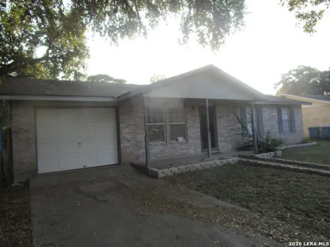 808 GARNER ST