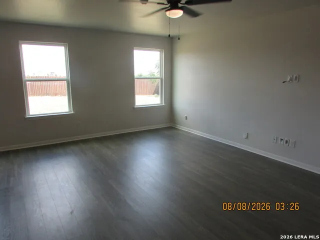15010 Silvertree Cv Von Ormy, TX 78073