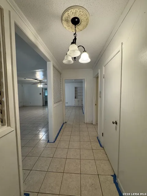 2406 BON AIRE AVE Victoria, TX 77901