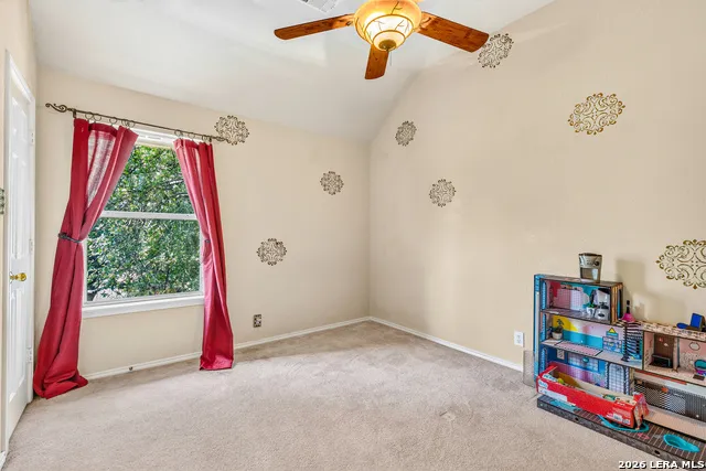 495 HOLLIWELL BRG Schertz, TX 78154