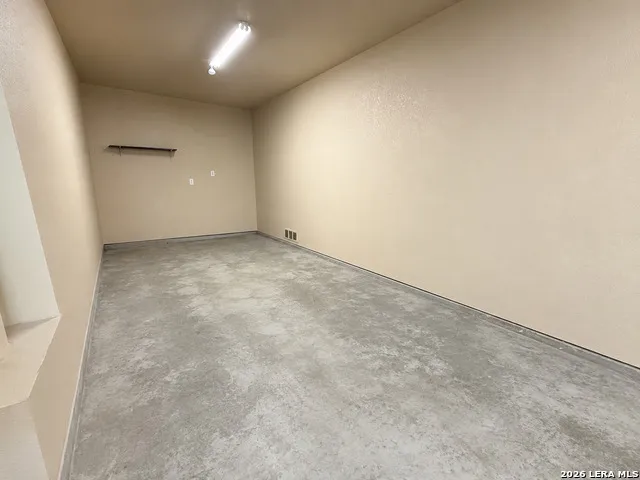 495 HOLLIWELL BRG Schertz, TX 78154