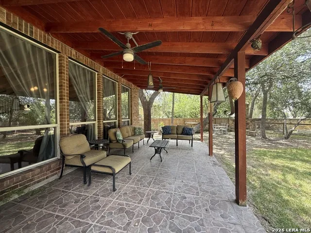 495 HOLLIWELL BRG Schertz, TX 78154