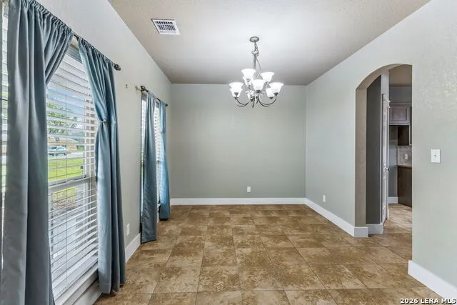 1627 STONE HVN Pleasanton, TX 78064
