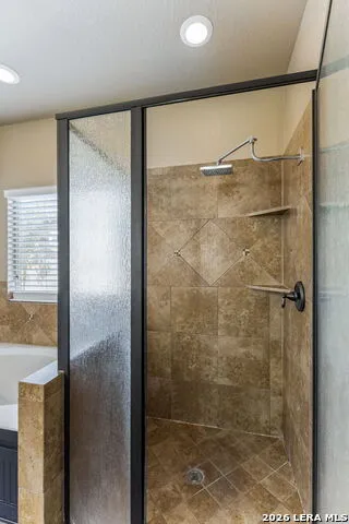 1627 STONE HVN Pleasanton, TX 78064