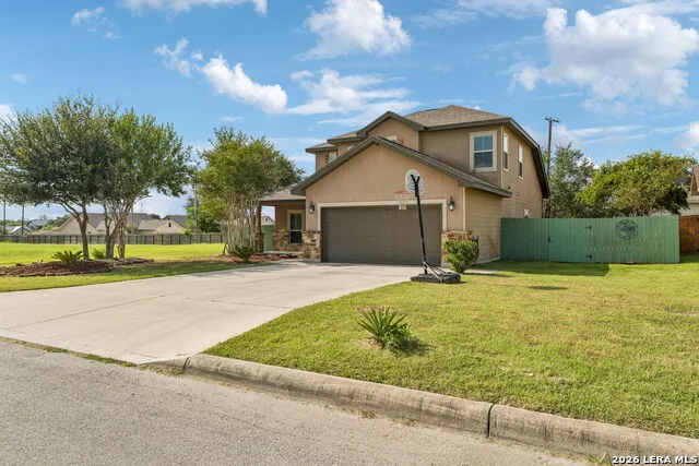 1627 STONE HVN Pleasanton, TX 78064
