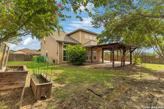 1627 STONE HVN Pleasanton, TX 78064