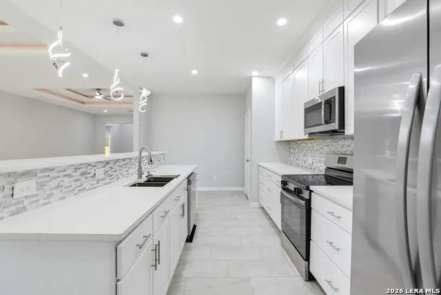 163 Remington Spring Branch, TX 78070