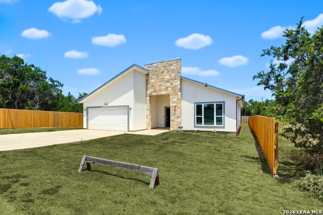 163 Remington Spring Branch, TX 78070