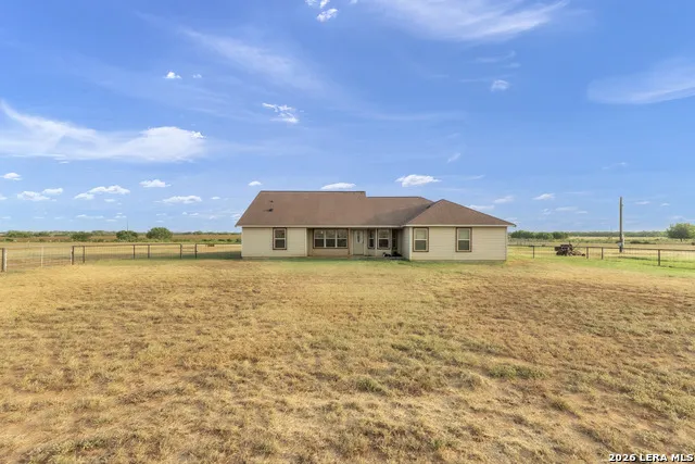 3084 CR 328 Jourdanton, TX 78026