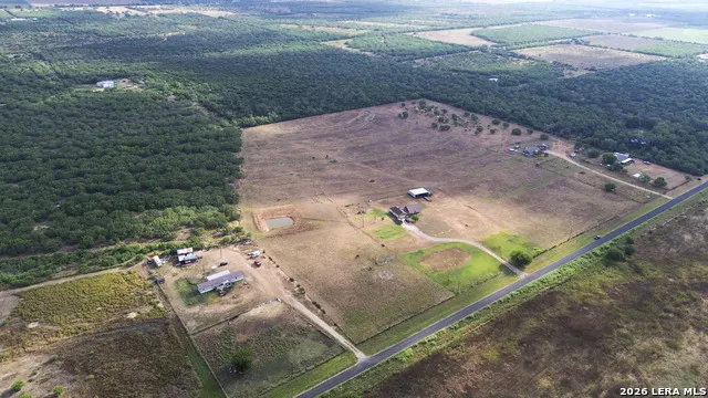 3084 CR 328 Jourdanton, TX 78026