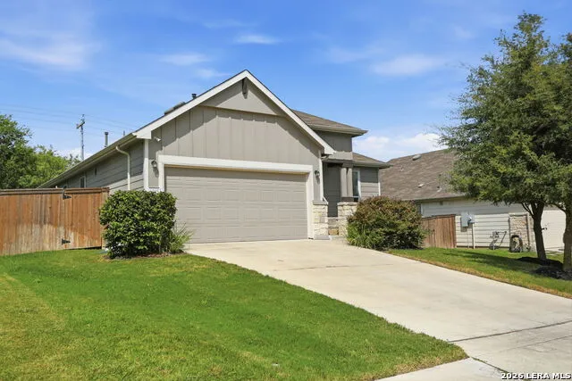 6045 GRAYSON CLF Schertz, TX 78108