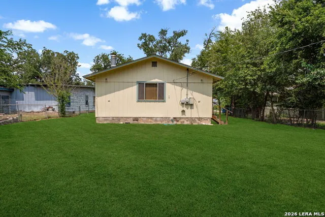 603 LELAND ST Kerrville, TX 78028