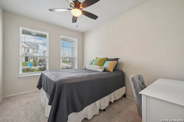 4037 SUN MEADOW LN Seguin, TX 78155