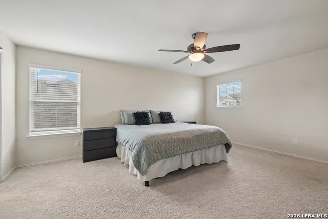 4037 SUN MEADOW LN Seguin, TX 78155
