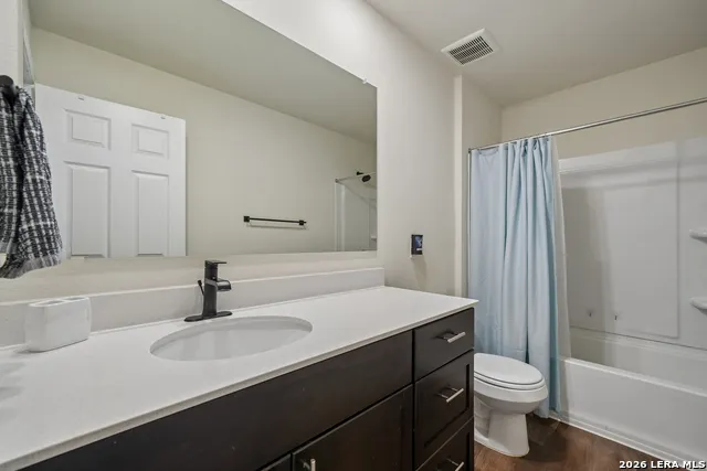4037 SUN MEADOW LN Seguin, TX 78155