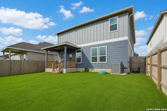 4037 SUN MEADOW LN Seguin, TX 78155