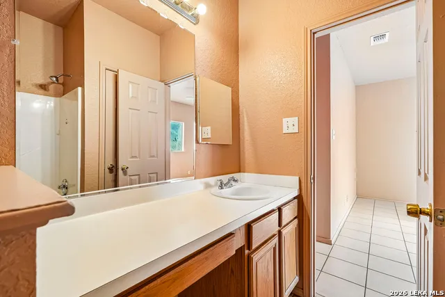 708 S BROWNLEAF ST San Antonio, TX 78227