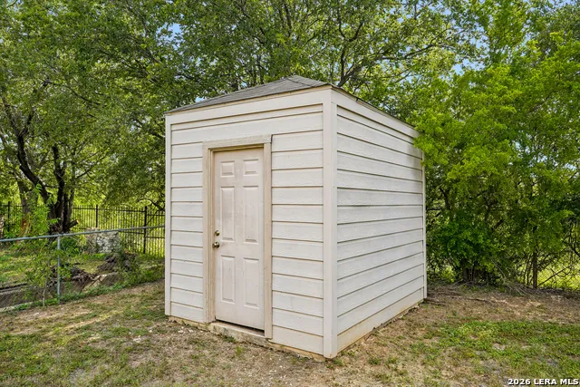 708 S BROWNLEAF ST San Antonio, TX 78227