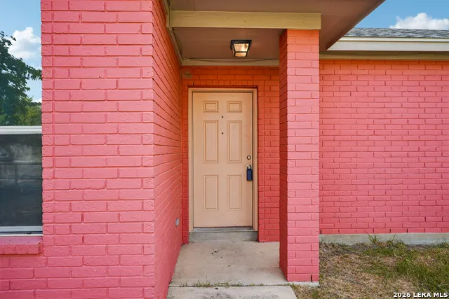 708 S BROWNLEAF ST San Antonio, TX 78227