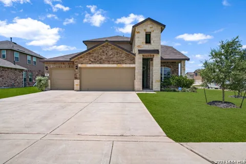 805 TOWN CREEK WAY