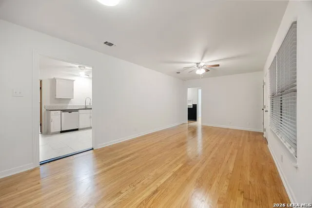 631 STOREYWOOD DR San Antonio, TX 78213