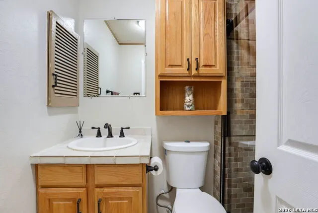 12302 Lone Shadow Trail Live Oak, TX 78233