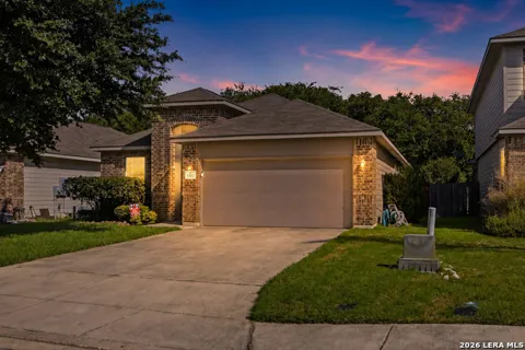 8307 BREEZY CV